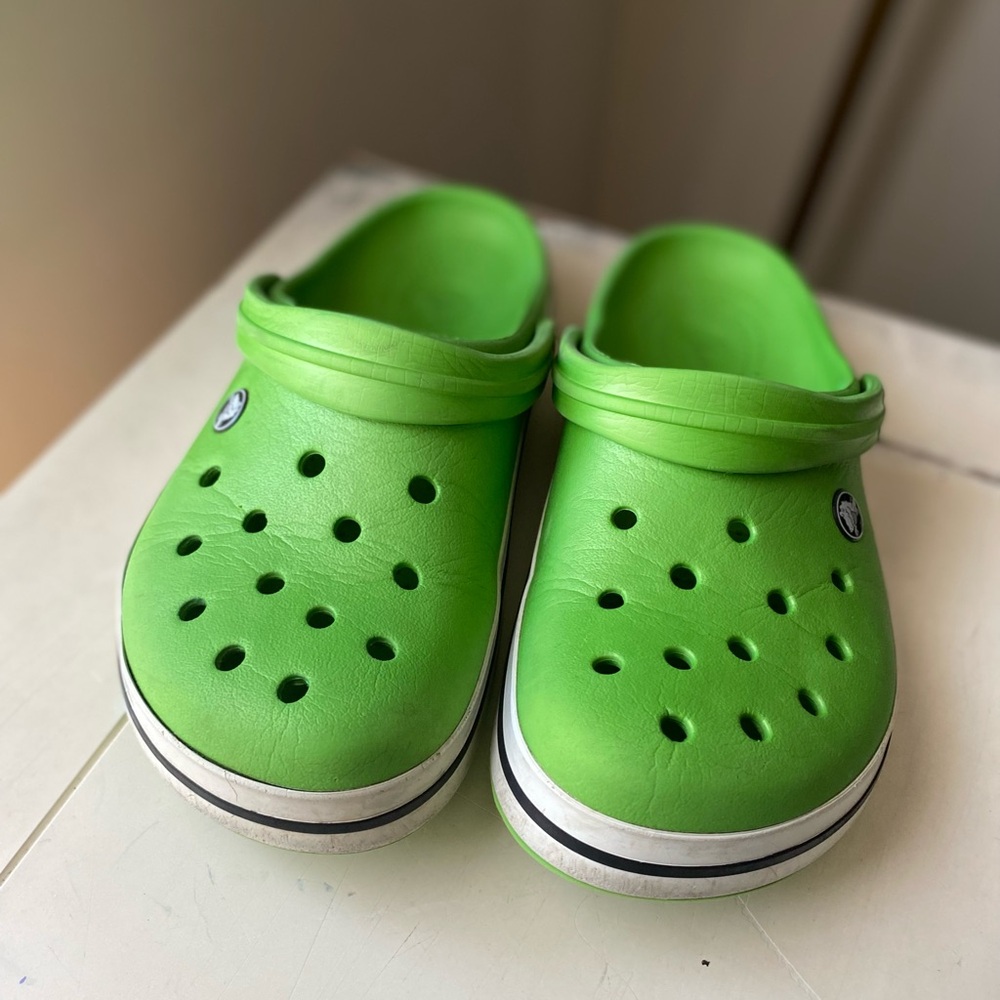 Green crocs clogs made in Mexico size w 9
